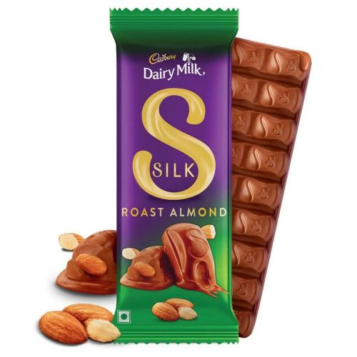 Cadbury Roast Almond Chocolate Bar 55 gm