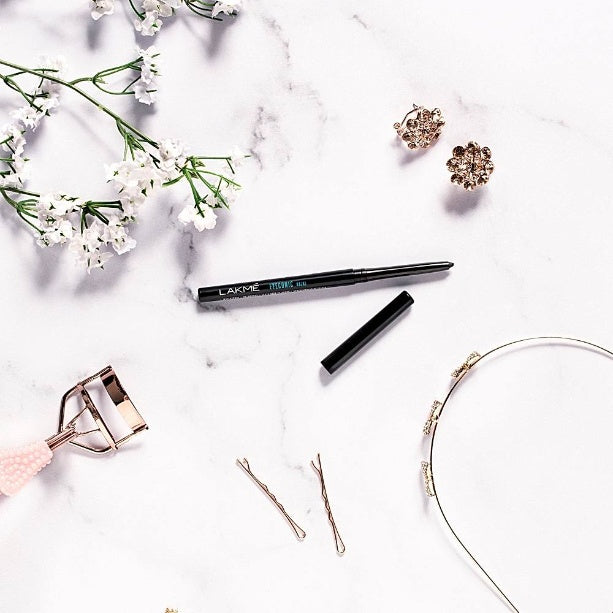Lakme Eyeconic Kajal Black 0.35 g