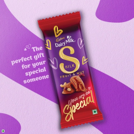 Cadbury Fruit And Nut Chocolate Bar 137 g