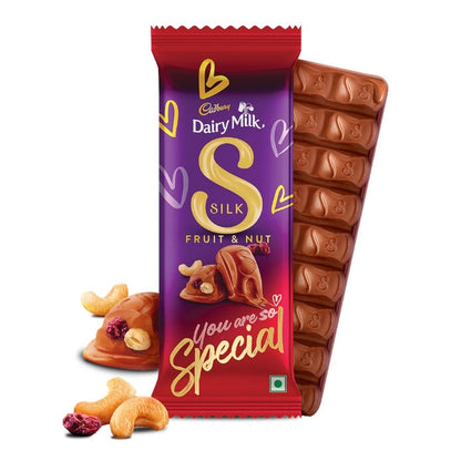 Cadbury Fruit And Nut Chocolate Bar 137 g