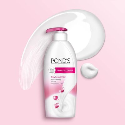 Ponds Triple Vitamin Moisturising Lotion 400 ml