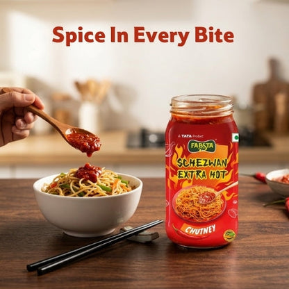 Fabsta Schezwan Extra Hot Chutney, 250 g