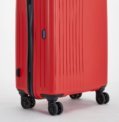 Safari Xylo 4 Wheels 81 Cm Cherry Red Large 1 pc